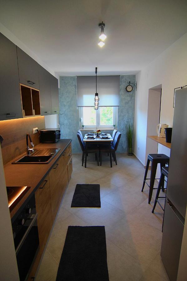 Apartman Stella Veruda Apartamento PUY Exterior foto
